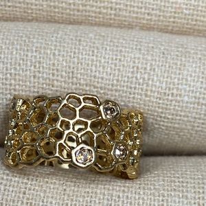 Golden Honeycomb ring